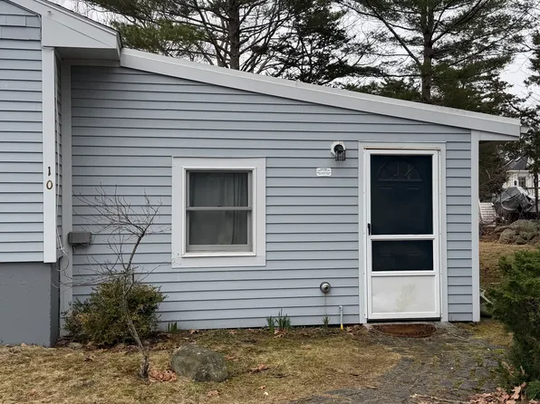 10 Mako Dr, Gloucester, MA 01930