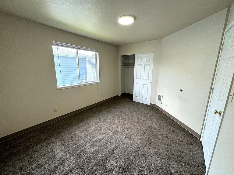 804 E White Birch Ave. — Photo 19