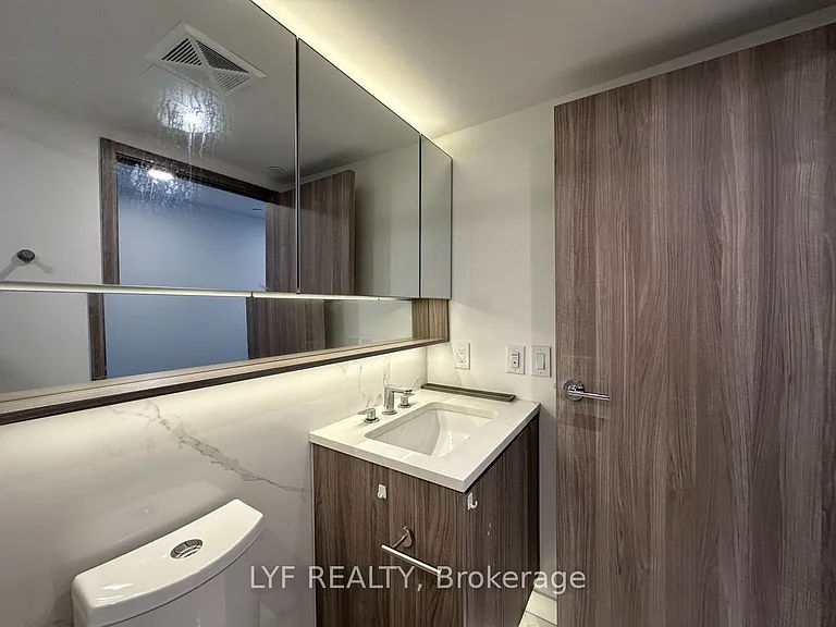 38 Widmer St #2907 — Photo 14
