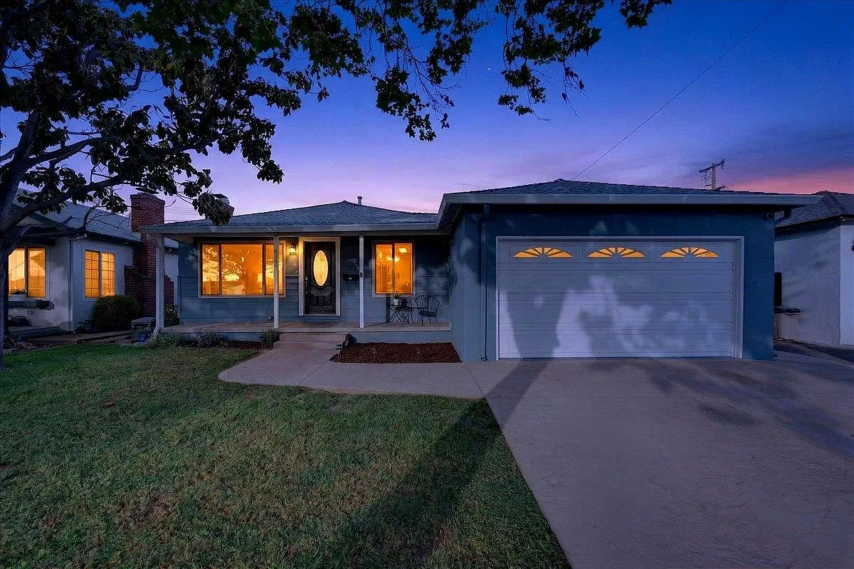 856 Linda Vista St photo 1