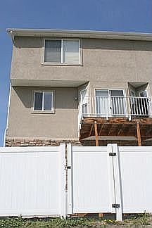 Back Gate (Park Walkout)