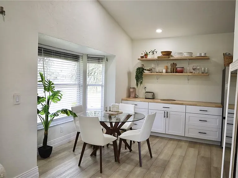 6123 Montego Bay Loop — Photo 7