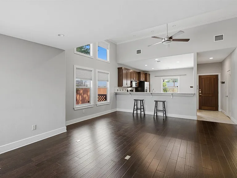 1315 W Anderson Ln #A — Photo 11