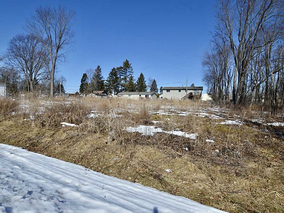 2nd image of 6818 Seminole Dr