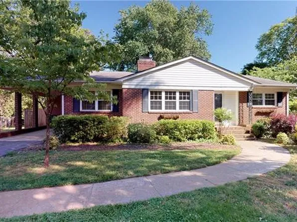 1426 Bevis Dr, Charlotte, NC 28209