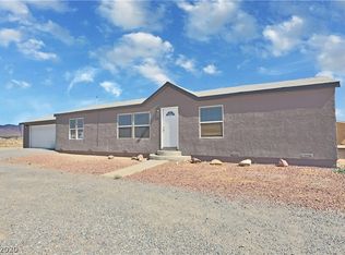 400 Hickory St, Pahrump, NV 89048