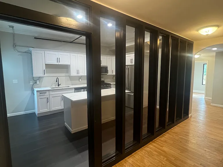 200 Broad St #3B — Photo 3