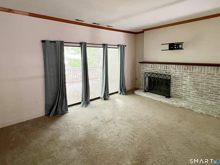 95 Farmington Chase Cres #95 — Photo 7