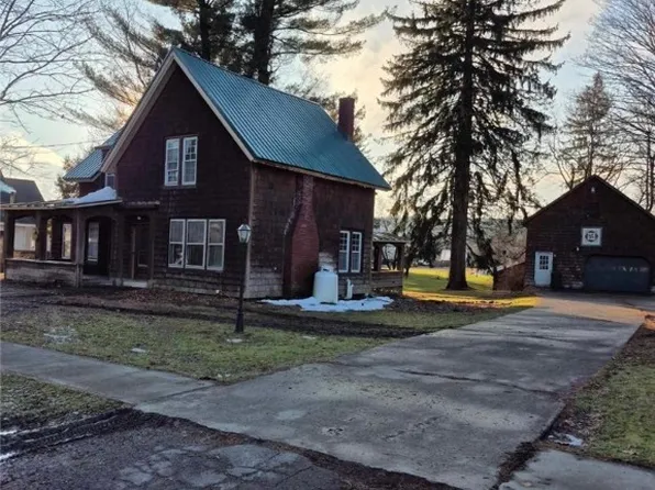 2847 Cincinnatus Rd, Cincinnatus, NY 13040