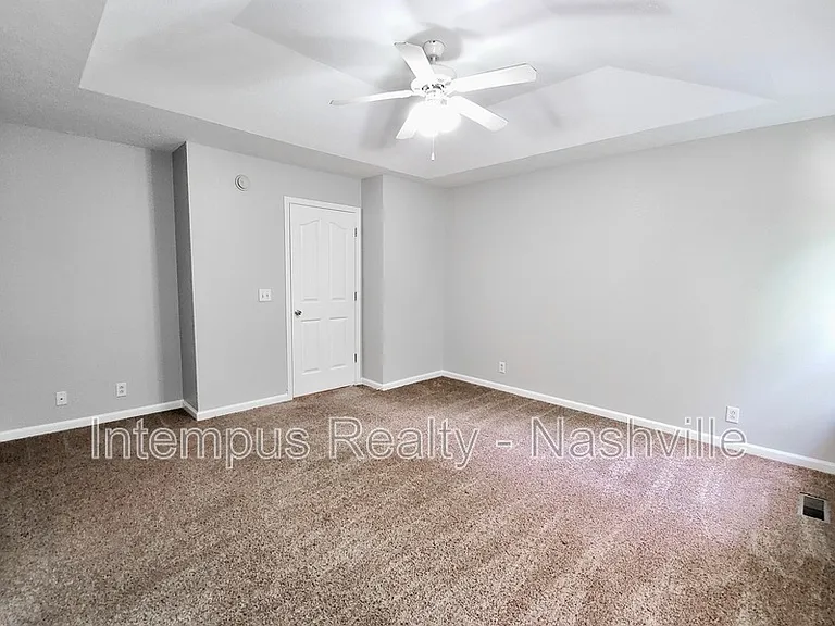 325 Shoshone Pl — Photo 11