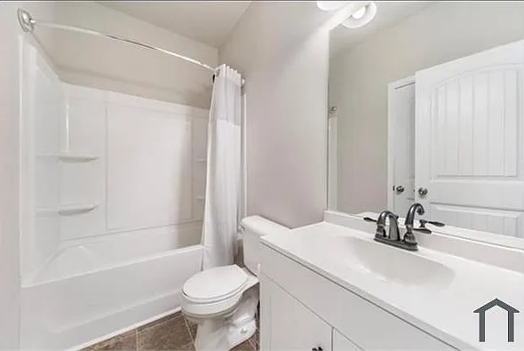 1427 Haynescrest Ct #3 — Photo 7