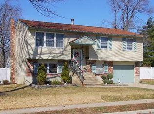 1313 Pilgrim Ave, West Deptford, NJ 08096