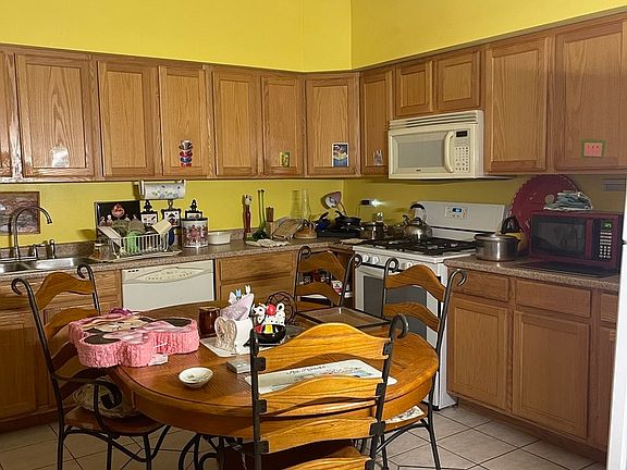 5th image of 7143 S Euclid Ave #1