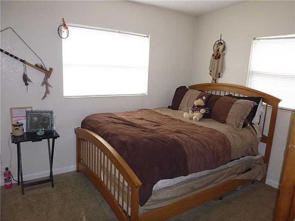 4th image of 1700 Furey Dr
