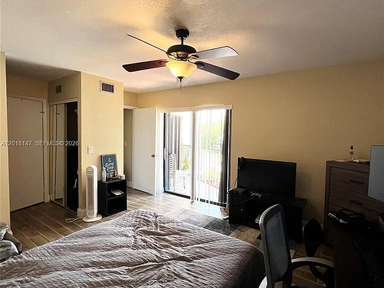 192 Springdale Cir #192 — Photo 18