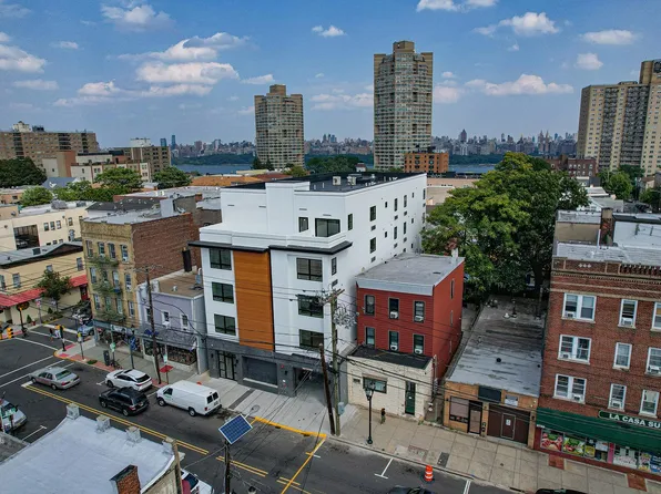 6710 Park Avenue image 1 of 8