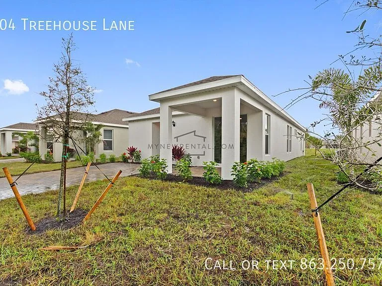 704 Treehouse Ln — Photo 25