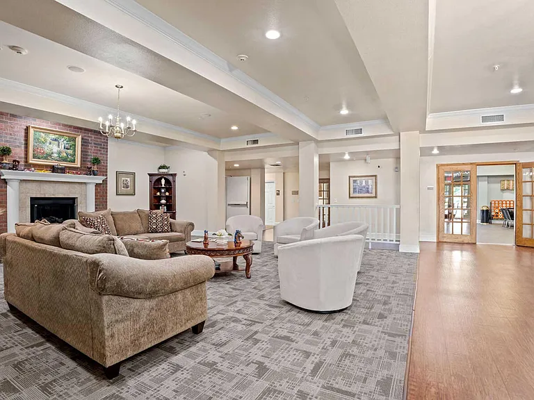 Wright Senior Apartments — Photo 23