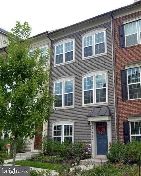 1st image of 22504 Phillips St #503