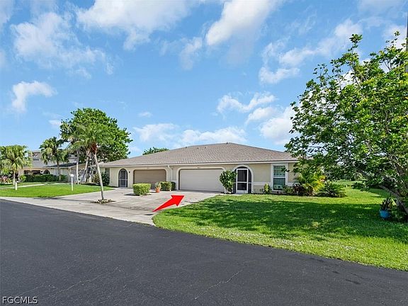 3rd image of 20013 Petrucka Cir N
