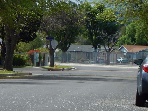 4th image of 23900 Archwood St