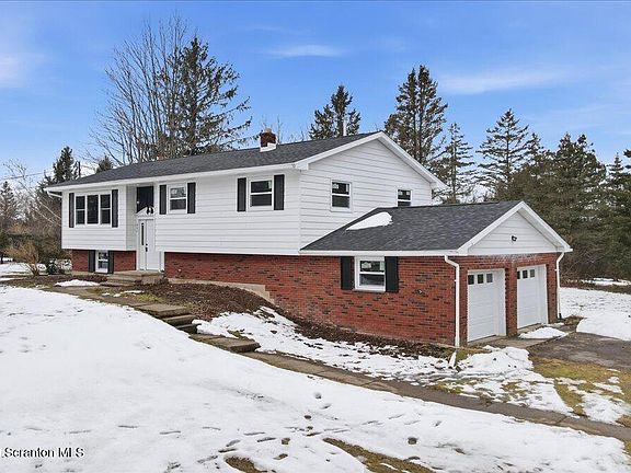 4th image of 847 Griffin Pond Rd