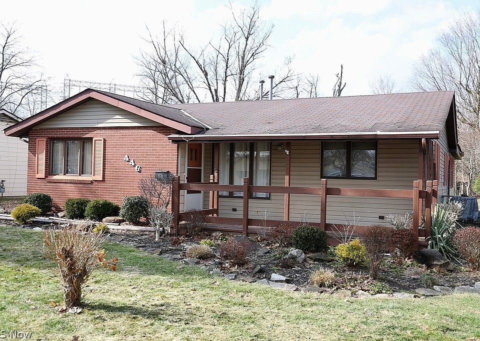1st image of 446 Redwood Dr