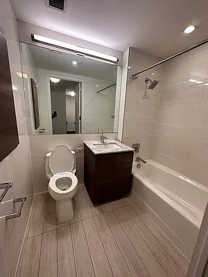 Rented by Lalezarian Properties | media 13