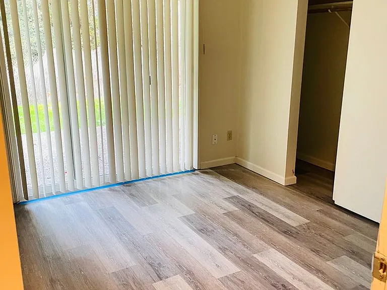 8237 Sunrise Blvd — Photo 10