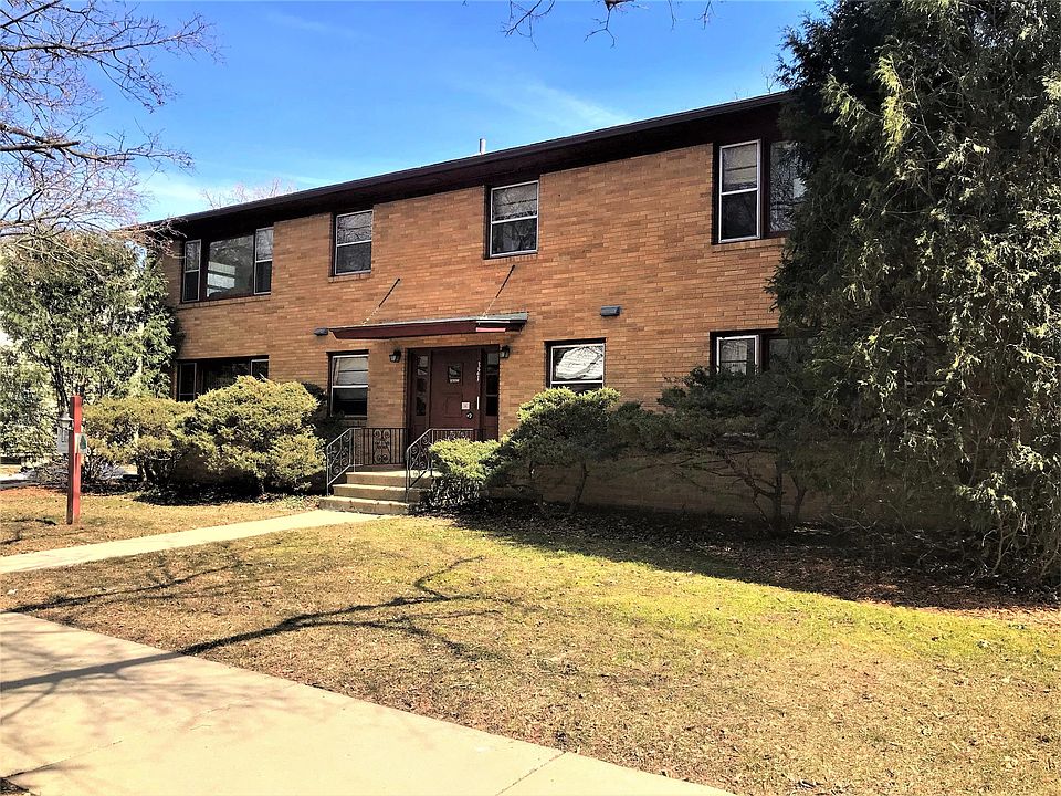 1-Block St Btwn Quarry & Hoyt Parks