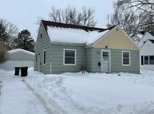 903 Kandiyohi Ave SW, Willmar, MN 56201