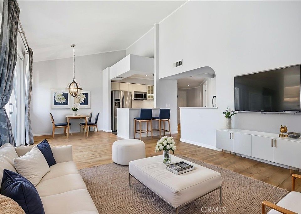 1st image of 6323 Reseda Blvd Unit 65