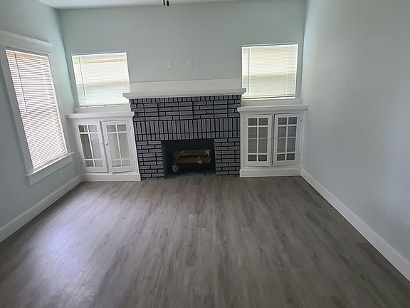 4th image of 837 S Missouri Ave
