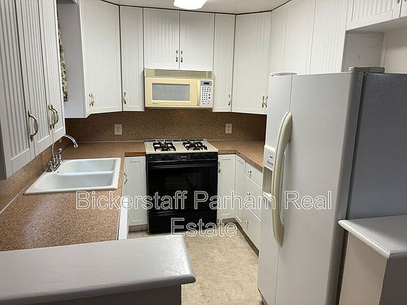5th image of 1814 17th Ave APT C