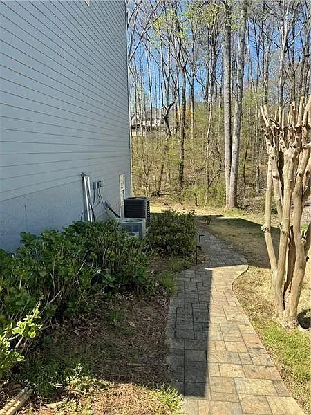 2 bed, 1.0 bath, 600 sqft, $1,750 — Photo 4