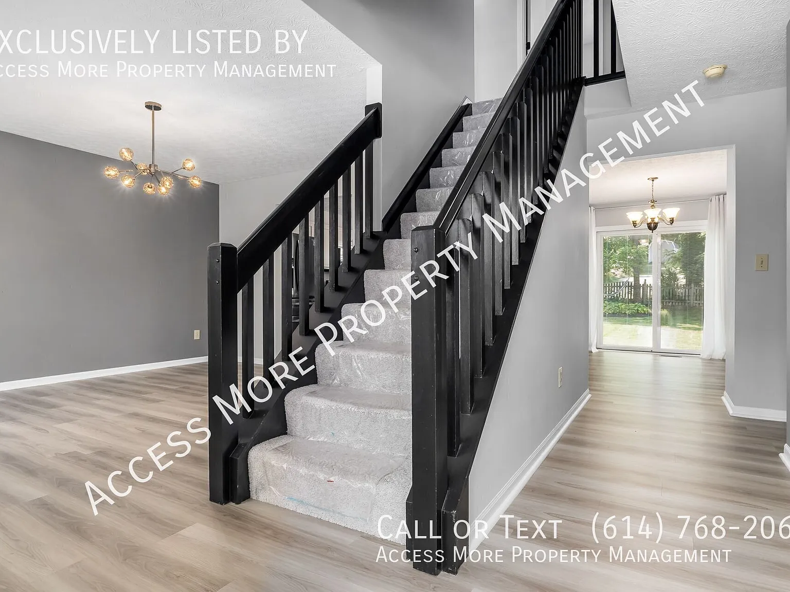 Awesome 4 Bed 2.5 Bath / Fenced Back Yard In Reynoldsburg! — Photo 4