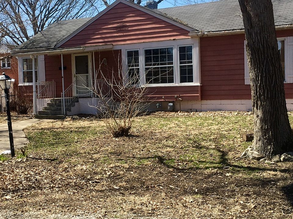 1st image of 1247 Creve Coeur St