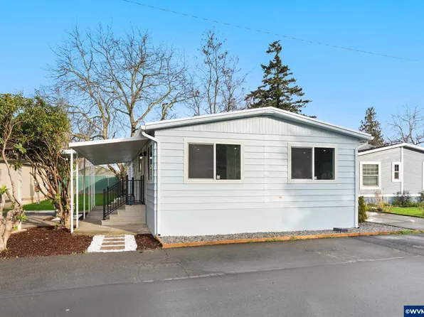 20140 NE Sandy Blvd Unit 24, Fairview, OR 97024