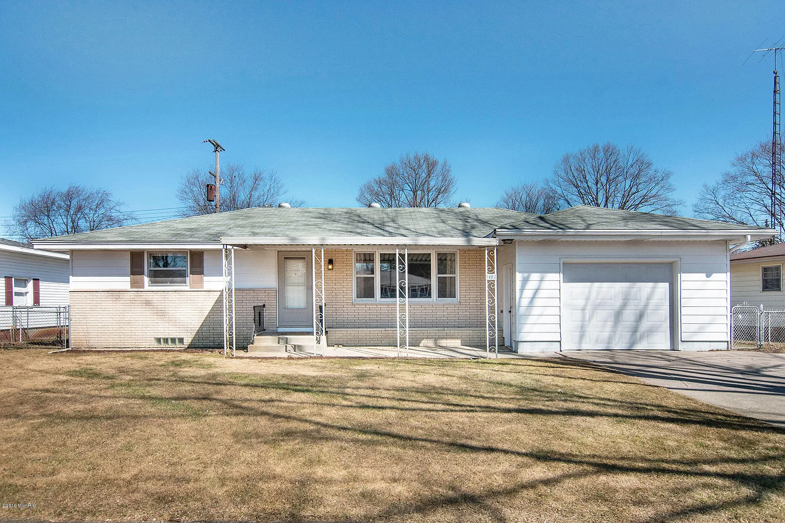 1482 Chapel Rd photo 1