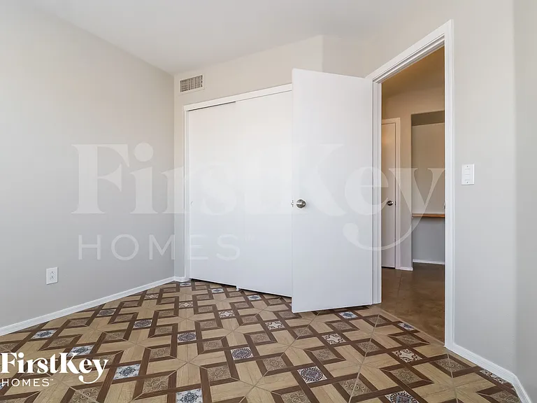 12909 W Monte Vista Rd — Photo 11