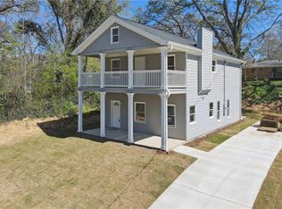 821 Peyton Ave NW, Atlanta, GA 30318