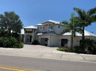 601 Key Royale Dr, Holmes Beach, FL 34217