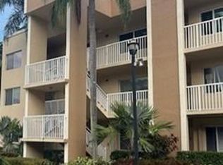 7418 N Devon Dr #202, Fort Lauderdale, FL 33321