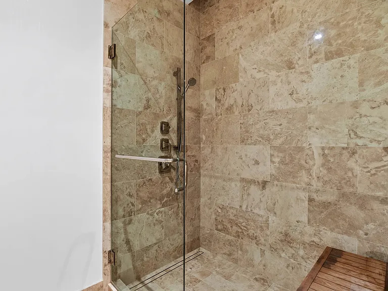 363 E Wacker Dr #3709 — Photo 18