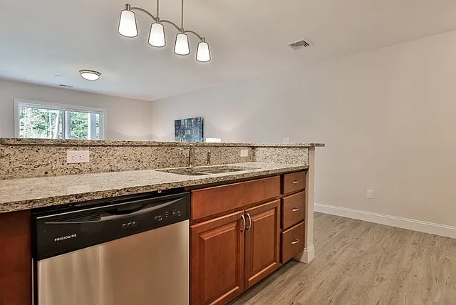 Residences at Colcord Pond — Photo 9