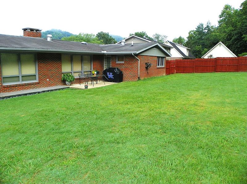 1st image of 432 Josephine Dr