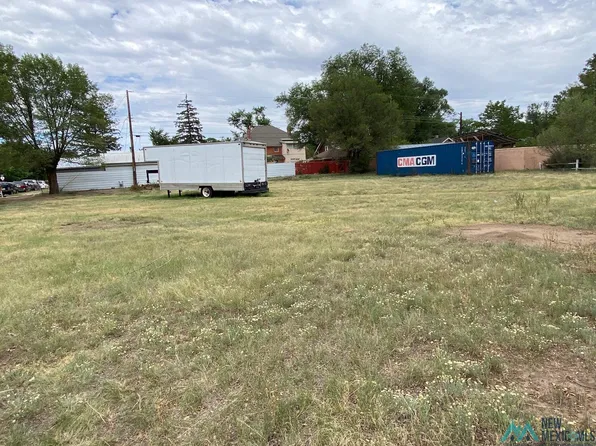 1232 8th St, Las Vegas, NM 87701