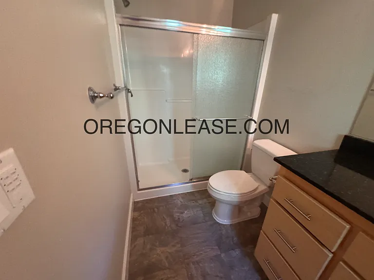 957 Lorella Ave — Photo 12