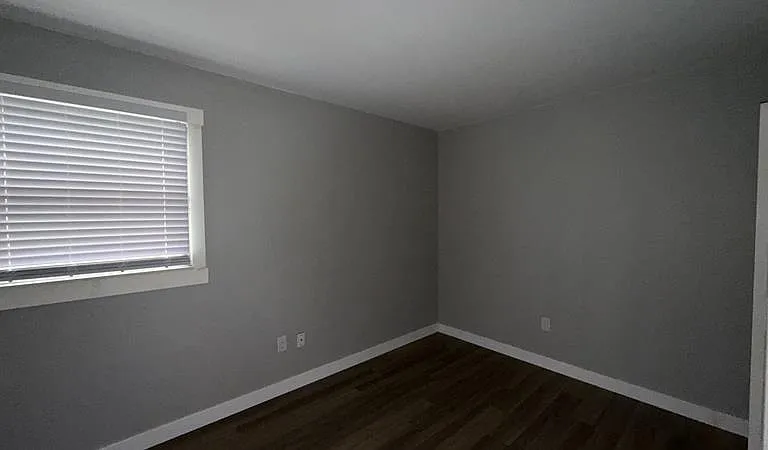 390 N Beadle Dr #1 — Photo 6