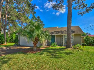 162 Pelican Way, Panama City Beach, FL 32408